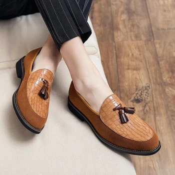 Британски Ретро Мъжки Велурени обувки-Oxfords на равна подметка с пискюли, Ежедневни Лоферы, Обувки за официалното рокли, Sapatos