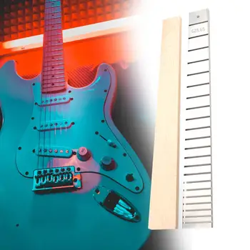 Ремонт на измервателни инструменти Luthier за подмяна на fretboard електрическа китара
